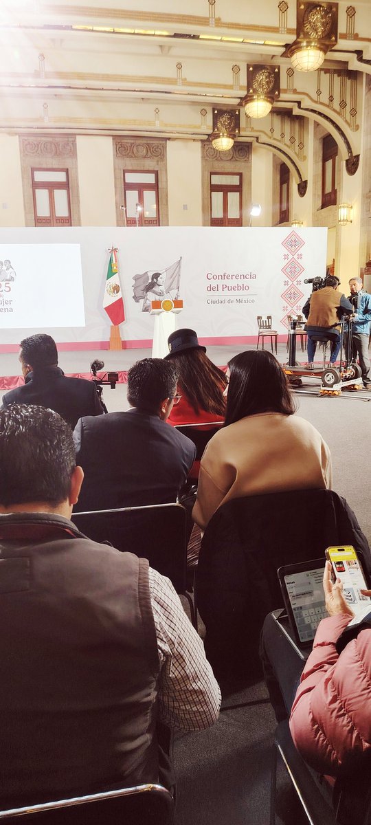 Ya ando adentro. Jua. 4 fila.