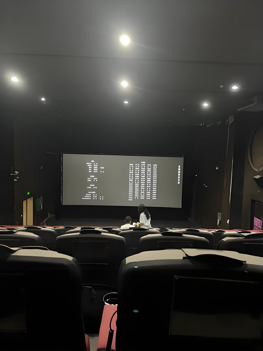 XTuvrf's tweet image. 映画の余韻に、まだ浸っていたい。