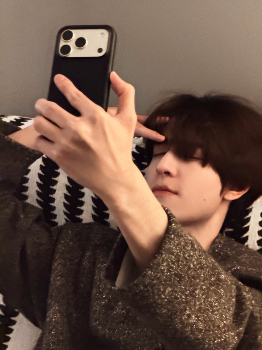 selfie หน่อยเผื่อคิดถึง😝