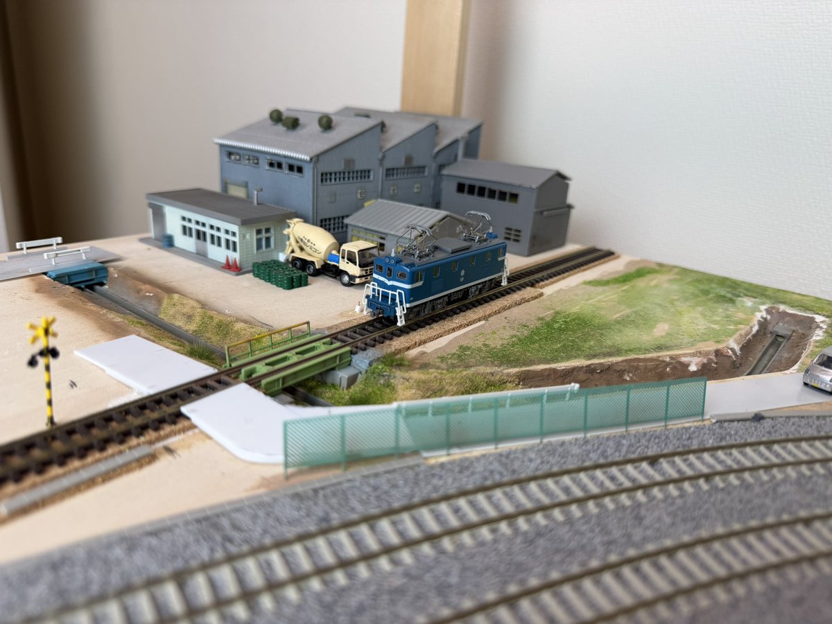 工場地帯も試行錯誤中です