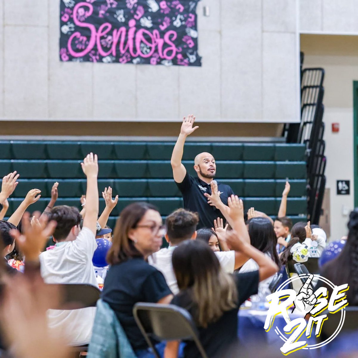 RISE2ITPRO's tweet image. Hands up in the air if you’re ready to get this party started 👋 #rise2it