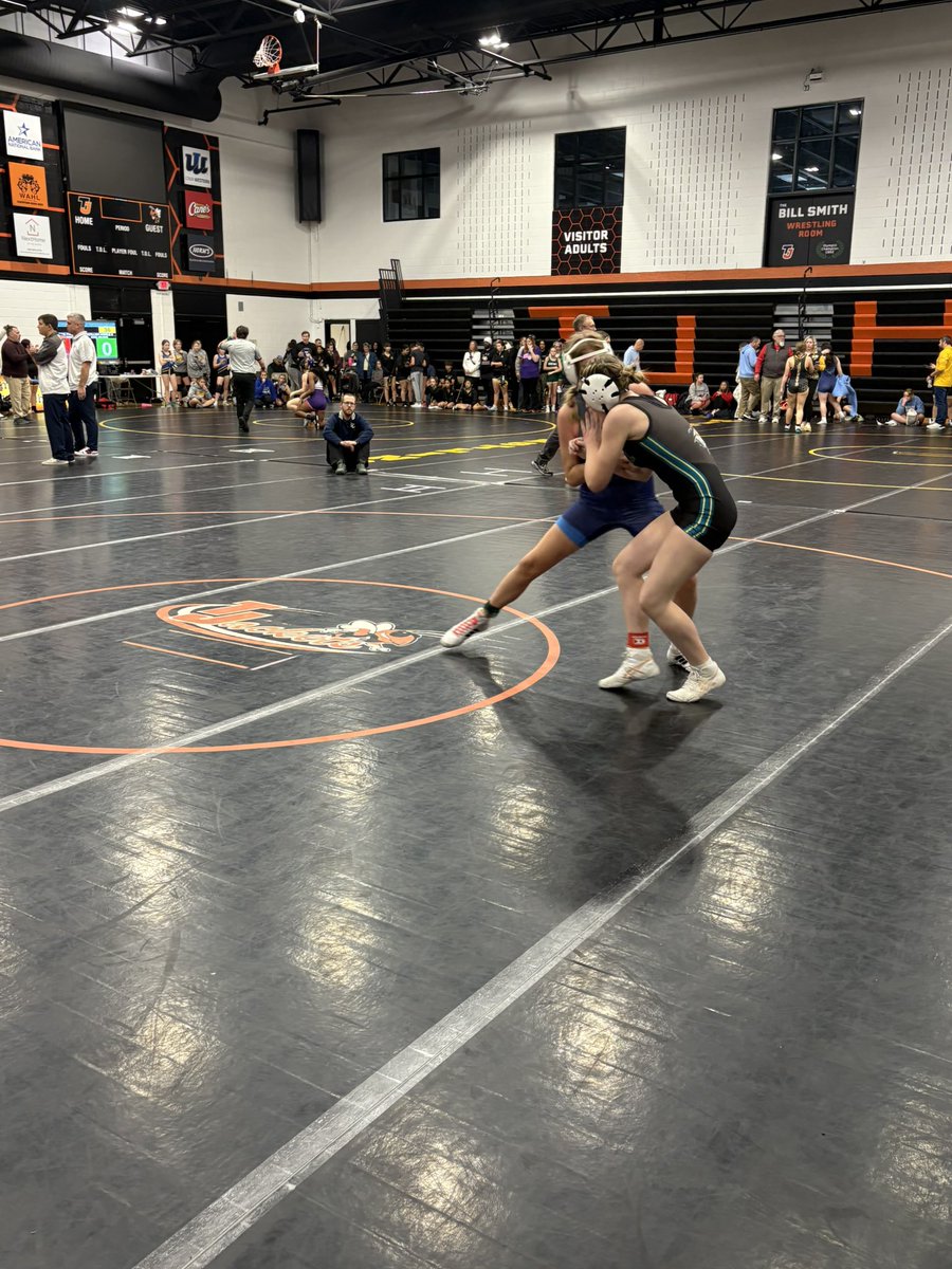 Russell Middle School Activities tweet media