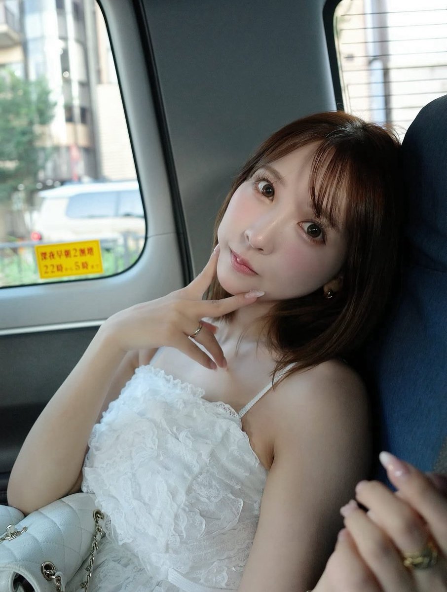 私の推し三上悠亜様が可愛くて美しい🕊✧︎*。✨️好き♡