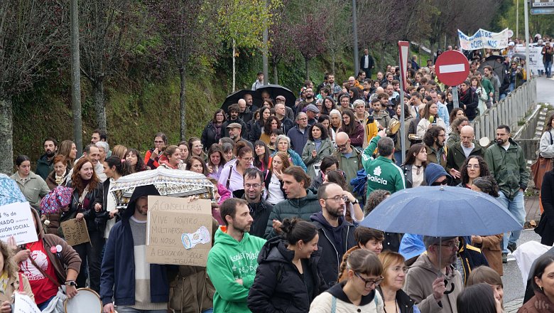 ✊ Ante os últimos movementos da Consellaría a folga docente é máis necesaria ca nunca 

cig-ensino.gal/nova/ante-os-u…