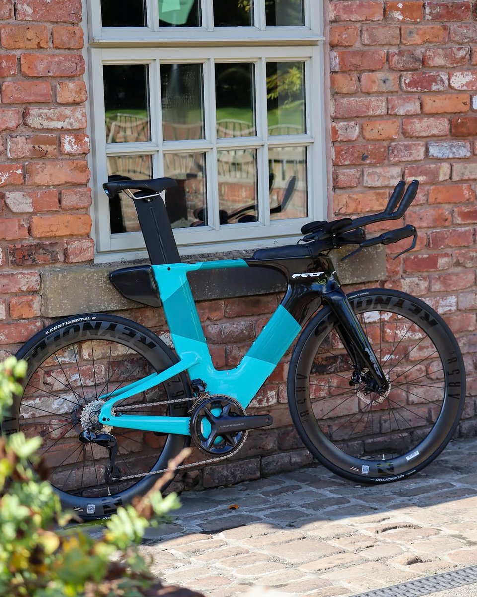 FeltBicycles's tweet photo. Fast isn’t enough. You need precision, control, and the power to hold speed when it counts.
The IAx Advenced Ultegra Di2 TT Bike was built for that moment, when the clock is your only rival, to turn every watt into speed.
#FeltIsFast #FeltBicycles https://t.co/V5R6NLo3x8