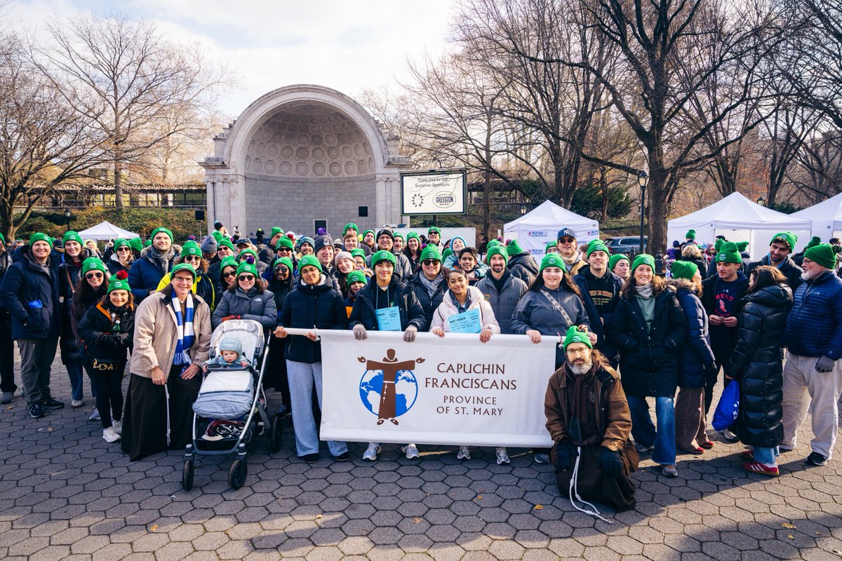 Many thanks to the dozens of our friends and benefactors who came out on Sunday Dec. 7 for Winter Walk 2025. We raised over $12,000 which will support our food pantries, CMM and other social ministries.

You can still make a donation at bit.ly/4phb4Ij.
#homelessness