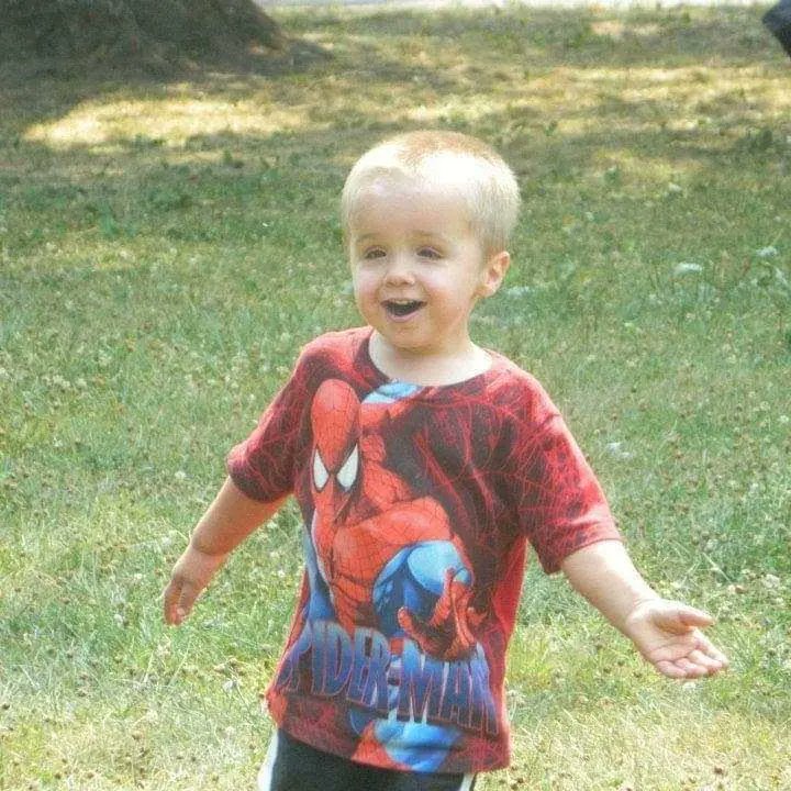 TimcastNews's tweet image. Ronald Exantus, who carried out a knifing spree in a 2015 Kentucky home invasion that left 6-year-old Logan Tipton dead and other family members injured, has been released nine years early after receiving &quot;good-behavior&quot; credits. 

Exantus was found not guilty of murder by reason…