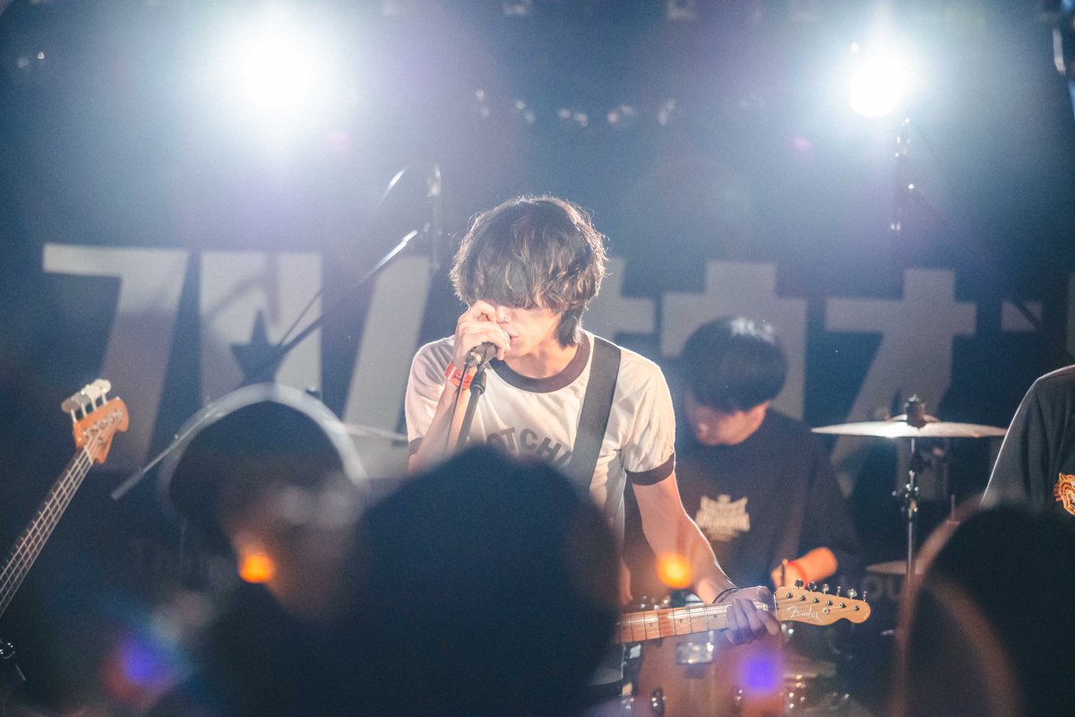 Urushite_JP's tweet photo. 【Live Photo🌟】

2025.12.3（Wed.）📍堺Tick-Tuck
『フロムナウオン 2025 Day3』

ありがとうございました。

Photo by ＠28_f__h https://t.co/Zb22wNI2K2