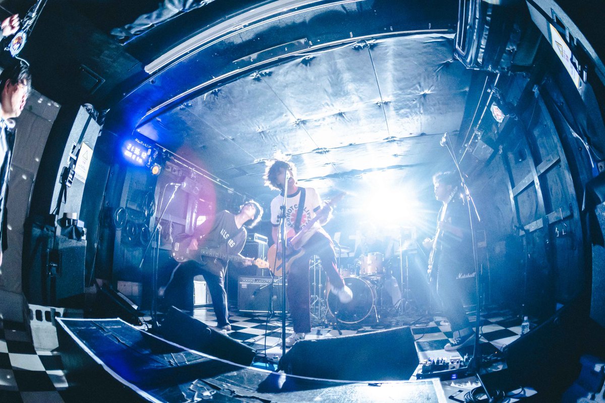 Urushite_JP's tweet photo. 【Live Photo🌟】

2025.12.3（Wed.）📍堺Tick-Tuck
『フロムナウオン 2025 Day3』

ありがとうございました。

Photo by ＠28_f__h https://t.co/Zb22wNI2K2