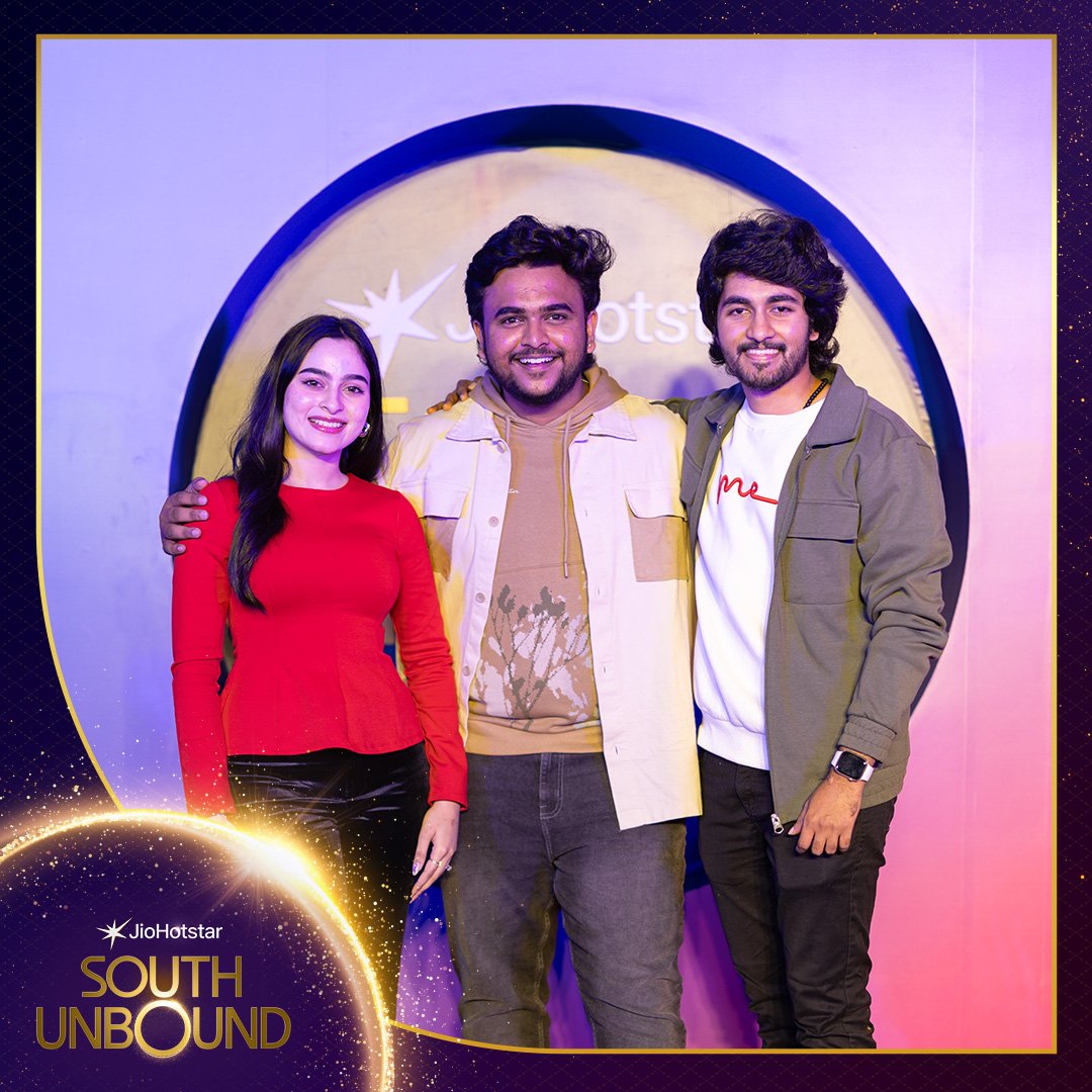 JioHotstarTel_'s tweet image. Until they make their next notorious move, let’s enjoy the calm before the storm hits! 🌪

Team #Batchmates giving us the college vibes already! ♥️

#JioHotstarSouthUnbound #JHSSouthUnbound #JioHotstar #JioHotstarTelugu