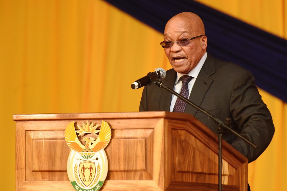 LunathiKilani's tweet photo. His Excellency, former President Jacob Gedleyihlekisa Mhlanganyelwa Zuma; the fourth democratically elected and constitutionally sworn President of the Republic of South Africa remains and stands today as the only surviving former Head of State who was once a political prisoner, and specifically, a political prisoner on Robben Island (1963 - 1973). His life story remains without ambiguity nor fear of contradiction, a living link to that chapter of our struggle history. 🇿🇦