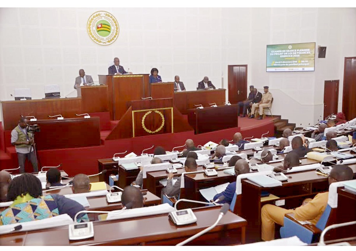 Depuis ce matin, les députés sont en séance plénière pour l'examen du projet de loi de Finances, exercice 2026.
#GKAnté