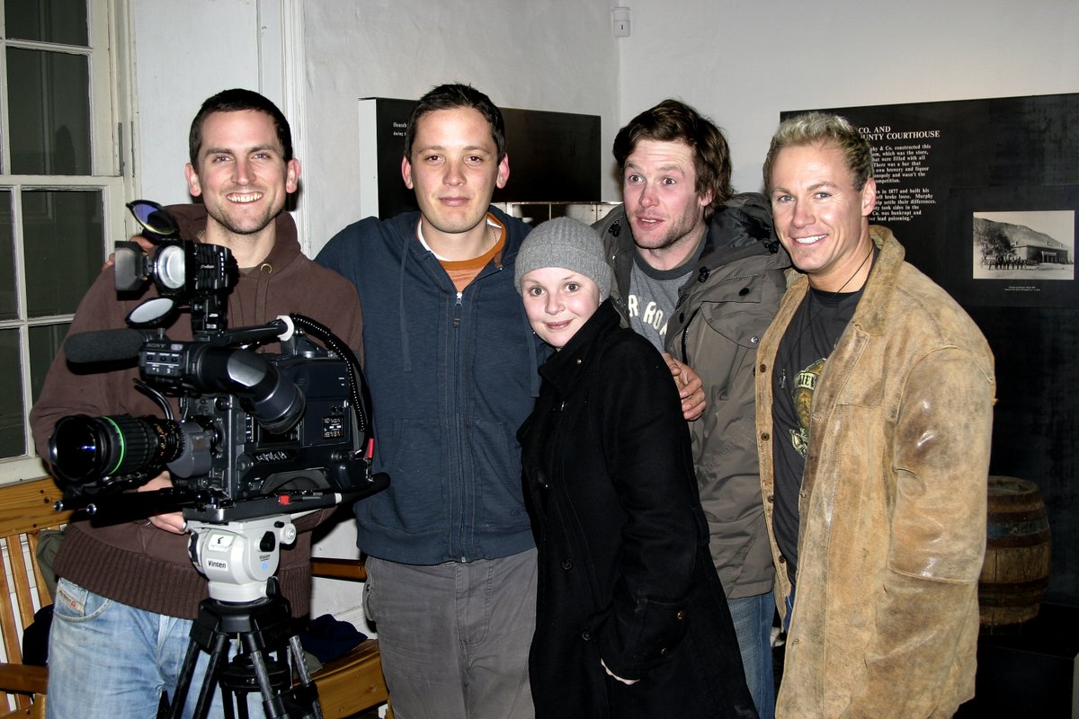 chrisfleming91's tweet image. Dead Famous: Ghostly Encounters (2003–2006) #throwbacktuesday #tbt Season Three Crew: Niall Carmichael – Producer, Bernie Schaeffer – Director, Gail Porter – Co-Presenter, James Lloyd – Director of Photography, Chris Fleming – Co-Presenter