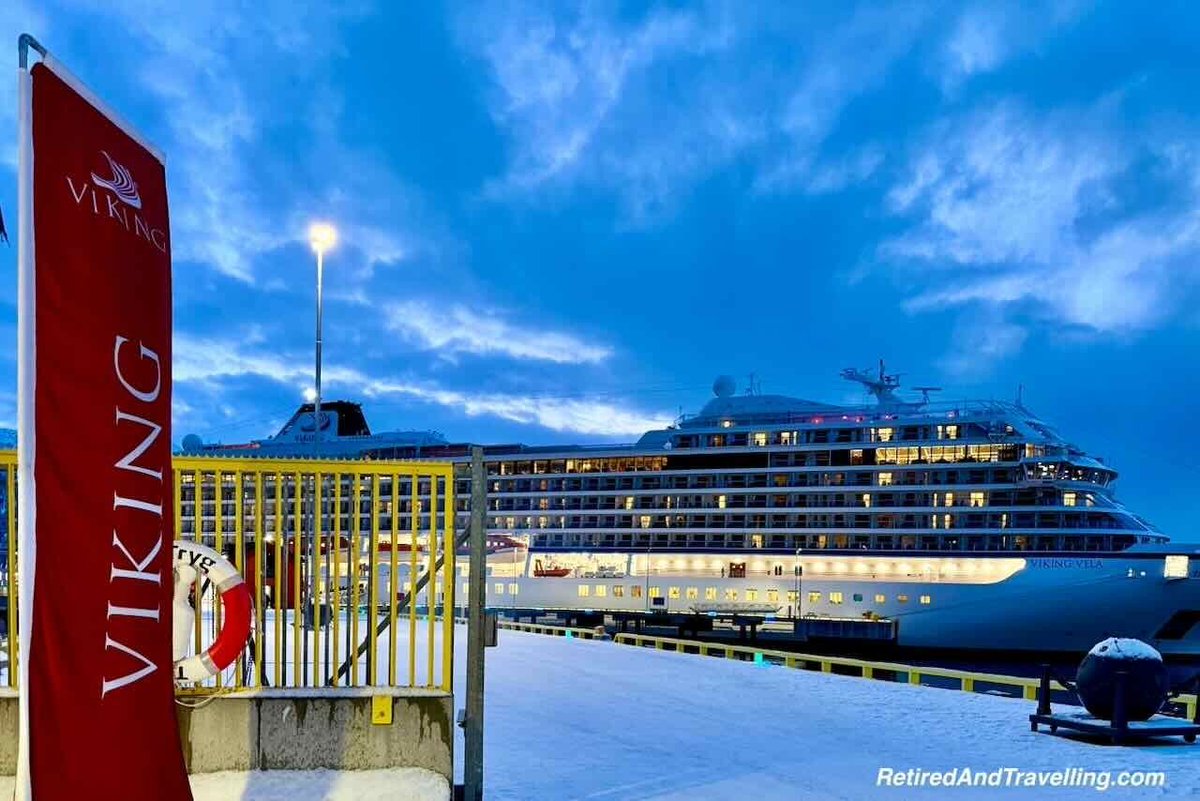 TravelAtWill's tweet image. So many great stops on our cruise in Norway for Northern Lights.  retiredandtravelling.com/cruising-in-no… #TTOT #TRLT @visitBergen @VisitTromso @RegionStavanger