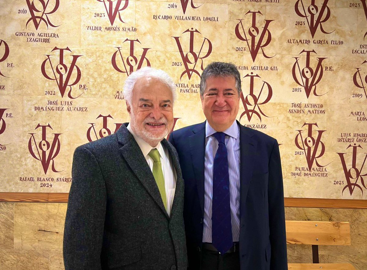 🇲🇽🤝🇪🇸
La Barra Mexicana, Colegio de Abogados se enorgullece de compartir la participación de dos de nuestros expresidentes, Jesús Zamora Pierce y Víctor Oléa Peláez, en la Jornada Binacional de Ciencias Penales México / España, organizada por la Academia Mexicana de Ciencias