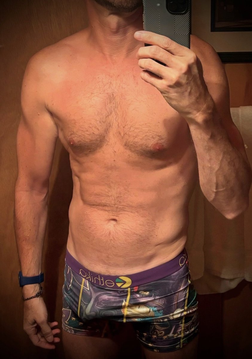 Jacobator tweet media