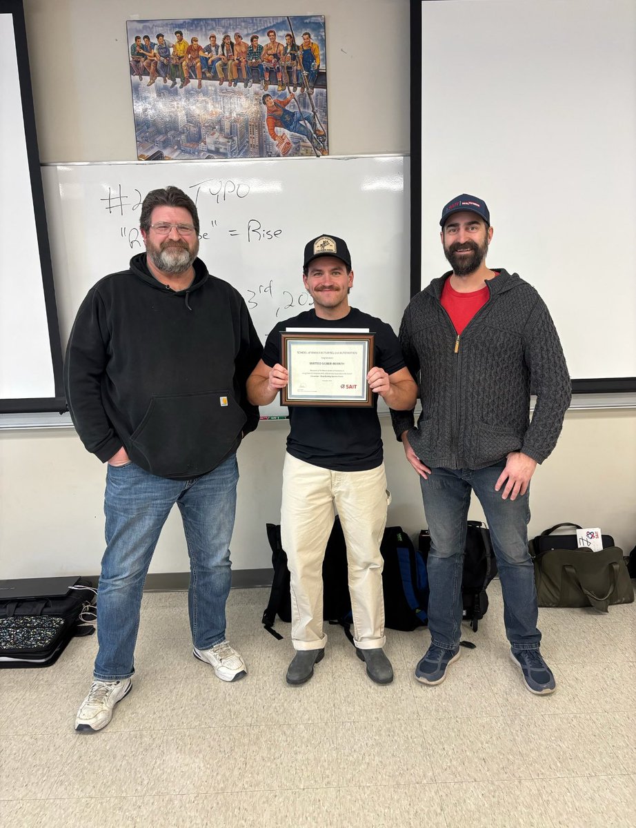 elevatecp_yql's tweet photo. 🎉 Huge shoutout to Matteo!
He scored in the 94th percentile of his class and earned the Dean’s Award!
So proud of all your hard work and dedication 🙌✨ https://t.co/MDPqLX0SV9