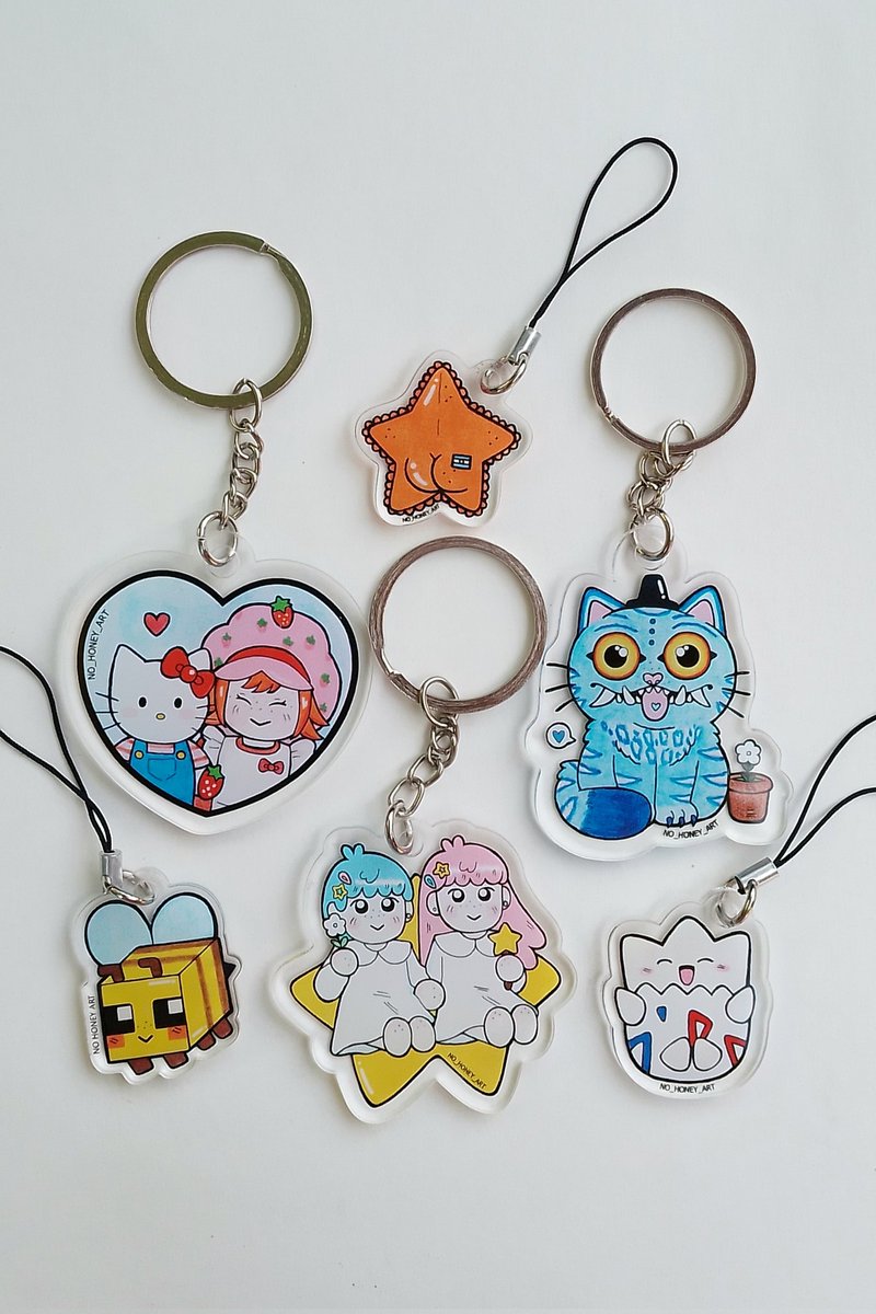 No_honey_art's tweet photo. Como persona que hace stickers de dibujos míos digo que esos son muy insulsos 😭😭 compren stickers de ilustradores (? 
Yo los vendo en tiendas.kimi en quilmes~ https://t.co/TCFw9yW6zt