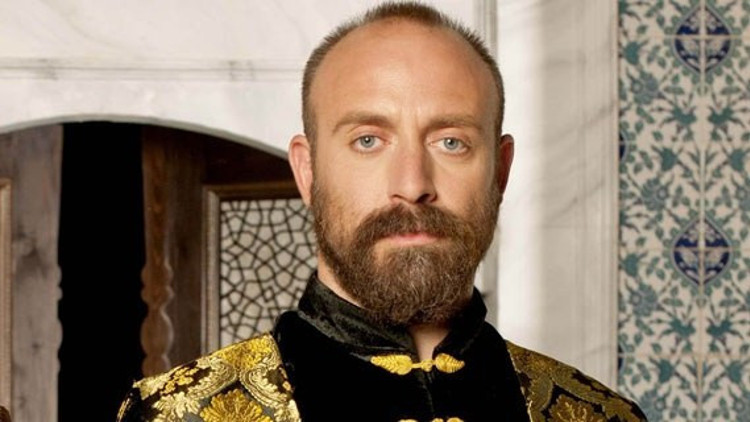 remayl2's tweet image. Halit Ergençin yine resital yaşattığı bir hikayesine veda ediyoruz hoşça kal üstad 
#KralKaybederse