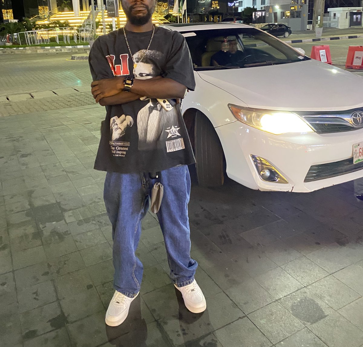 S A U C I tweet media