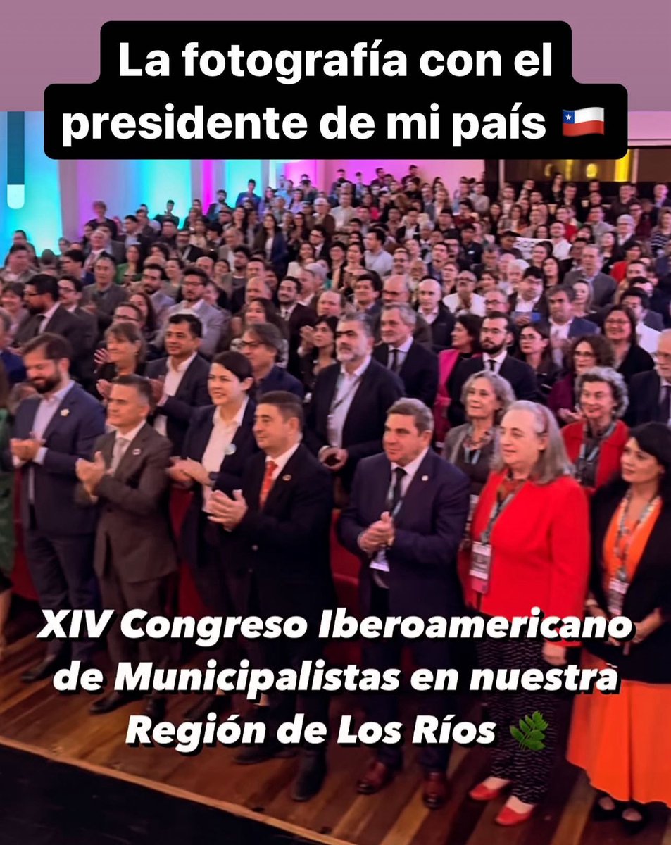 Está es la única foto que tengo y tendré con el actual Presidente de Chile.
La comparto con orgullo porque no tengo ninguna duda de que se trata de un hombre bueno.
Gracias Presidente <a href="/gabrielboric/">Gabriel Boric Font</a> 
Gracias <a href="/munivaldivia/">MuniValdivia</a> y @carlaamtmannfecci por este momento importante en mi vida