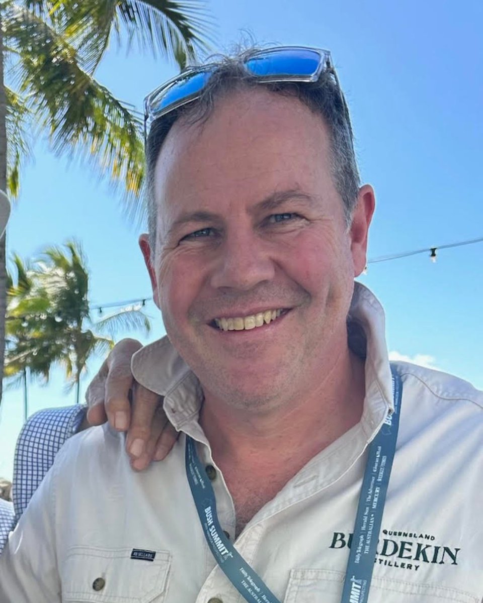 therumlab's tweet image. Dive into our exclusive interview with Tim Lamb, CEO and co-founder of Burdekin Rum, where he reveals the biggest challenge of launching a premium Australian spirit. 

🔗 Read the full conversation: tinyurl.com/2ruytxtr

#TheRumLab #RumInterview