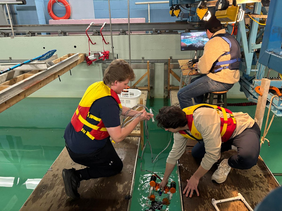 MUNEducation's tweet photo. Check out these future educators getting hands-on experience with ROVs!

Students in our Tech. Ed. Program recently participated in a ROV competition to familiarize themselves with the tech &amp; to discover how they can apply it within their own classrooms. 

https://t.co/Tv5xArb2bH https://t.co/p5m3sGvHLw