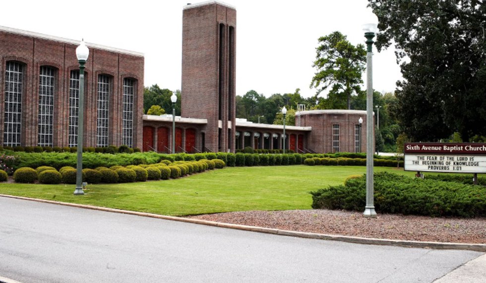 BhamTimes's tweet image. Sixth Avenue Baptist Church in #Birmingham on Sunday celebrated the #opening of its campus expansion that leaders say will help them offer enhanced services  to its congregation and neighboring #community, particularly the #youth. 

birminghamtimes.com/2025/12/birmin…