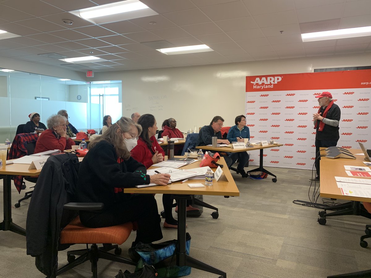 Volunteer Stu Cohen leads an insightful discussion on nonpartisanship and policy development at AARP.

Our advocates are learning how to stay focused on issues that matter most, ensuring every voice is heard without political bias.