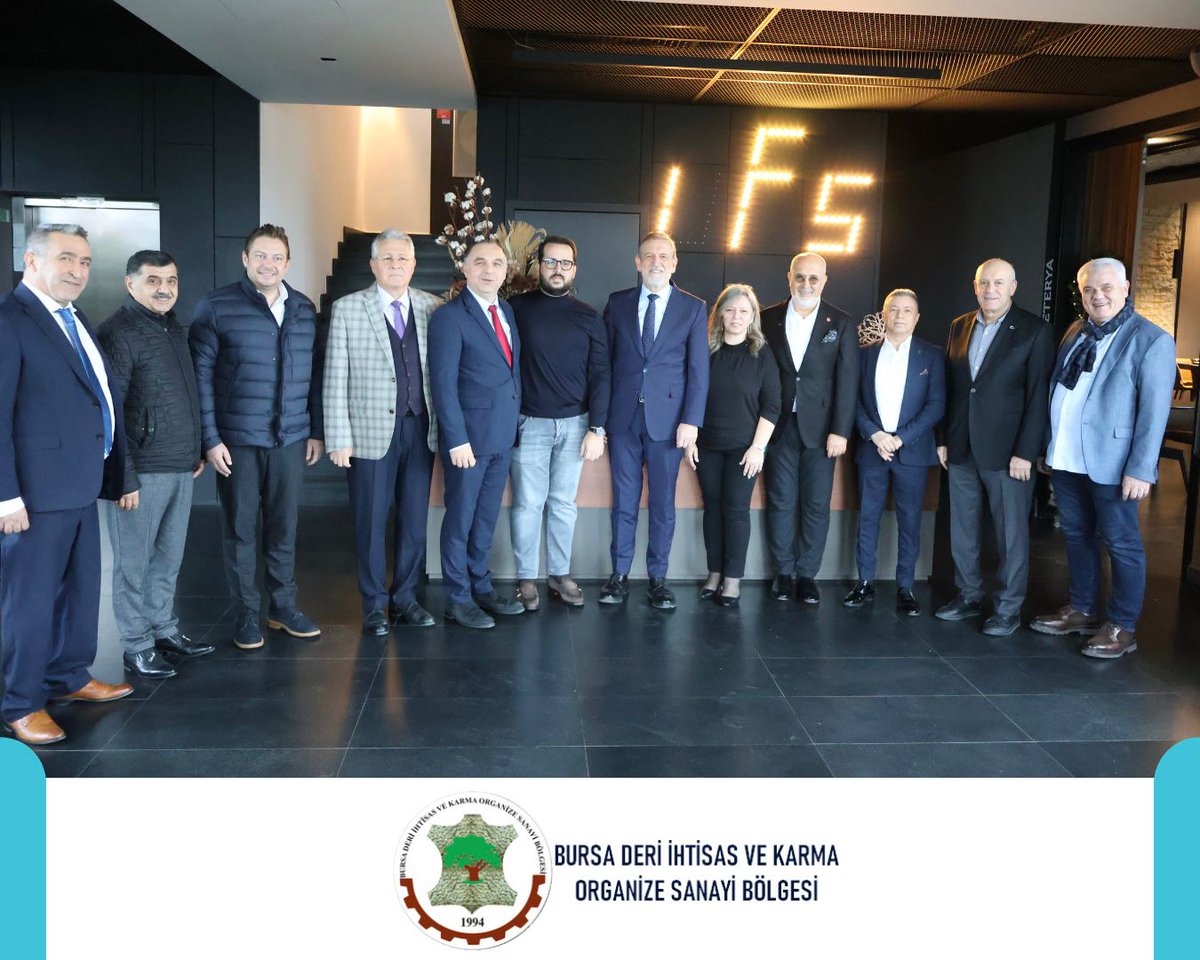 Bursa Ticaret ve Sanayi Odası Yönetim Kurulu Başkanı Sayın İbrahim BURKAY ile Yönetim Kurulu Başkan Yardımcıları Sayın İsmail KUŞ ve Sayın Cüneyt ŞENER, Yönetim Kurulu Sayman üyesi Sayın Hasan GÜRSES OSB’mizi ziyaret etmişlerdir. Değerli ziyaretlerinden dolayı teşekkür ederiz.