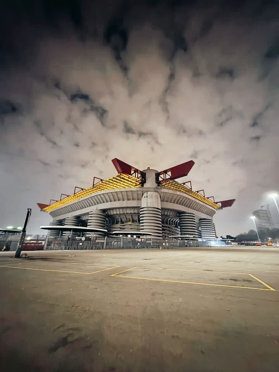 🚨🇦🇺❌🌖 | 𝑩𝑹𝑬𝑨𝑲𝑰𝑵𝑮: San Siro is expected to host Milan-Como in February.

Our early #CoppaItalia exit provides the club with necessary scheduling flexibility. 

The most likely dates being targeted are February 17 or February 24. 📅🫡

🗞: <a href="/MilanNewsit/">MilanNews.it</a>