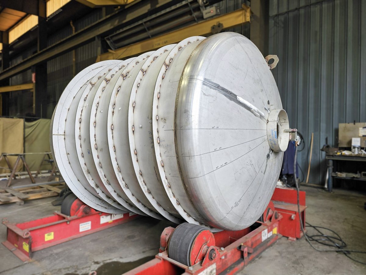 Bendeltanks's tweet image. emperature control = product quality. This 8,000L stainless jacketed vessel uses a conventional jacket with spiral baffles for even heating/cooling and repeatable batches. Need a custom reactor or storage vessel? Let’s talk. #ProcessEquipment #JacketedVessel #CustomFabrication