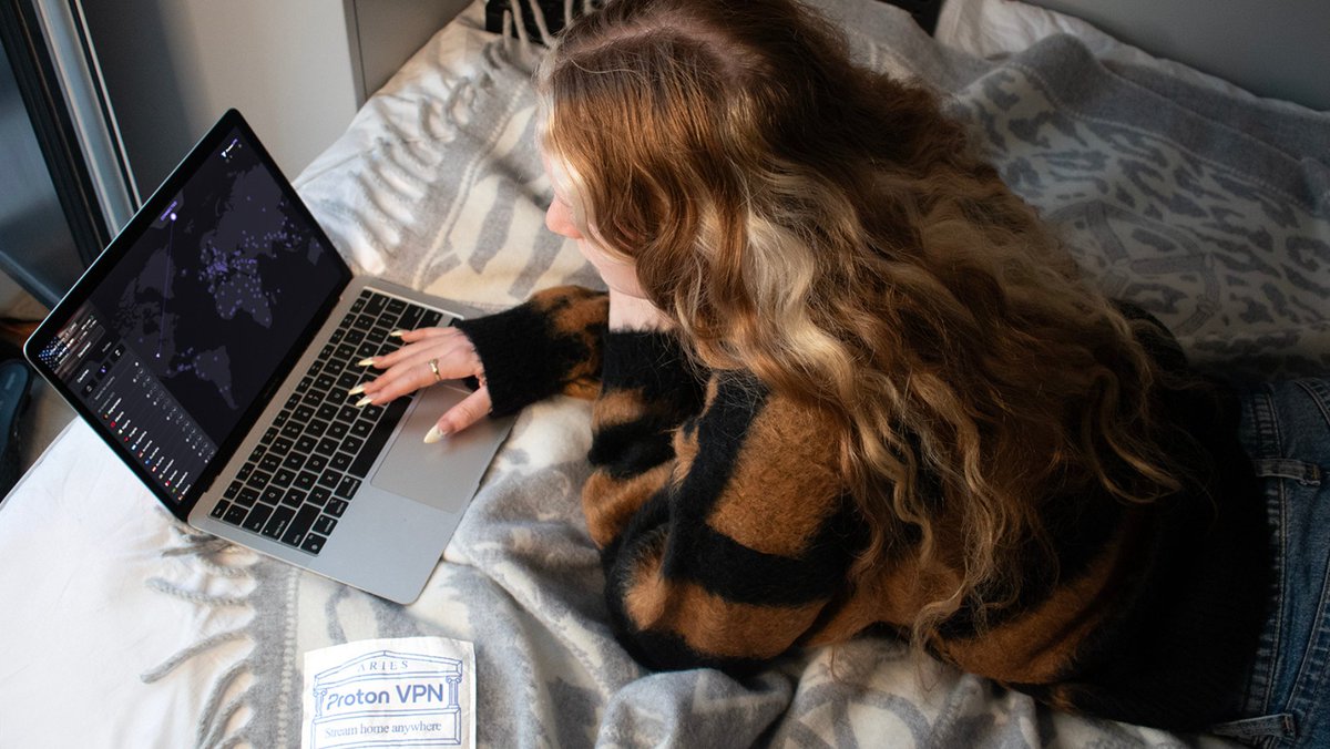 Little Black Book tweet media