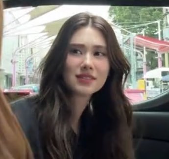 cozyblissy's tweet image. คนข้างหลังดูสปอยล์น้องนะคะ แรกๆก็งงเล่นอะไร หลังๆมาเล่นเป็นเพื่อนน้อง เอ็นดูน้องสุดหัวใจเลยรึป่าว

#ลีน่าหมิว 
#lenamiu