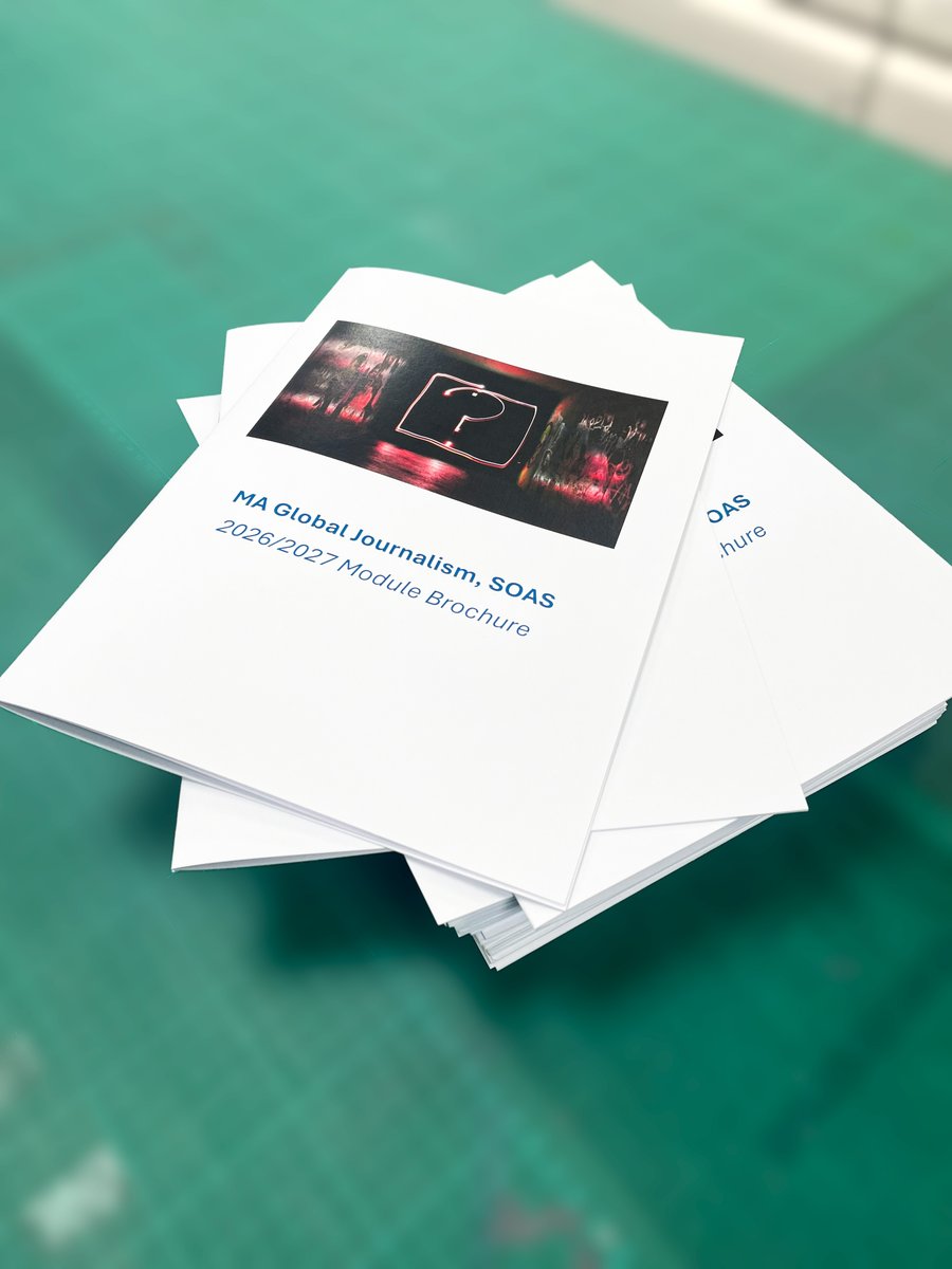 ezprinters's tweet image. Create professional and affordable custom stapled booklets in London. Perfect for brochures, catalogues, presentations, school projects, and event programmes.
#StapledBookletsLondon #BookletPrintingLondon #CustomBooklets #CataloguePrintingLondon