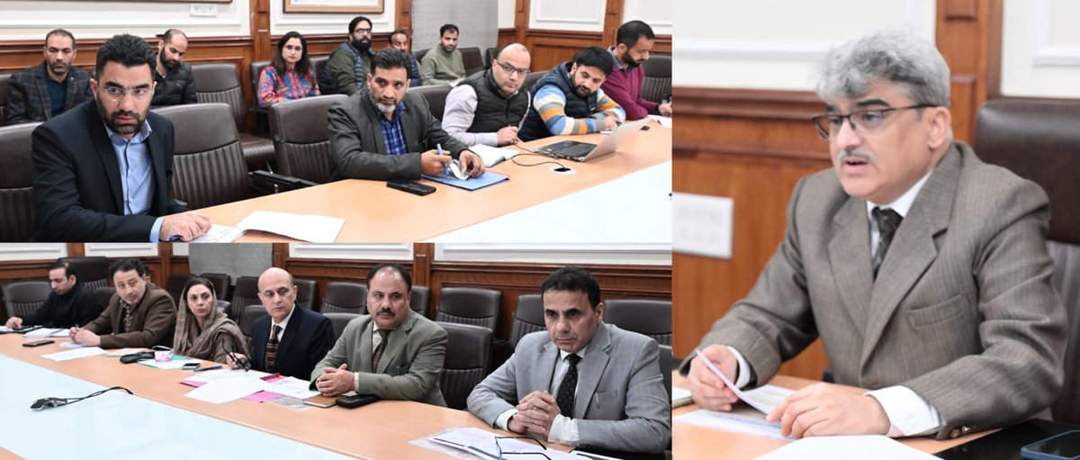 diprjk's tweet image. Chief Secretary Atal Dulloo chaired a meeting to review augmentation of MBBS, PG and super-speciality seats across GMCs and allied medical institutions in J&amp;amp;K. He directed all colleges to fast-track proposals as soon as the NMC portal opens and emphasised strengthening DM/MCh…