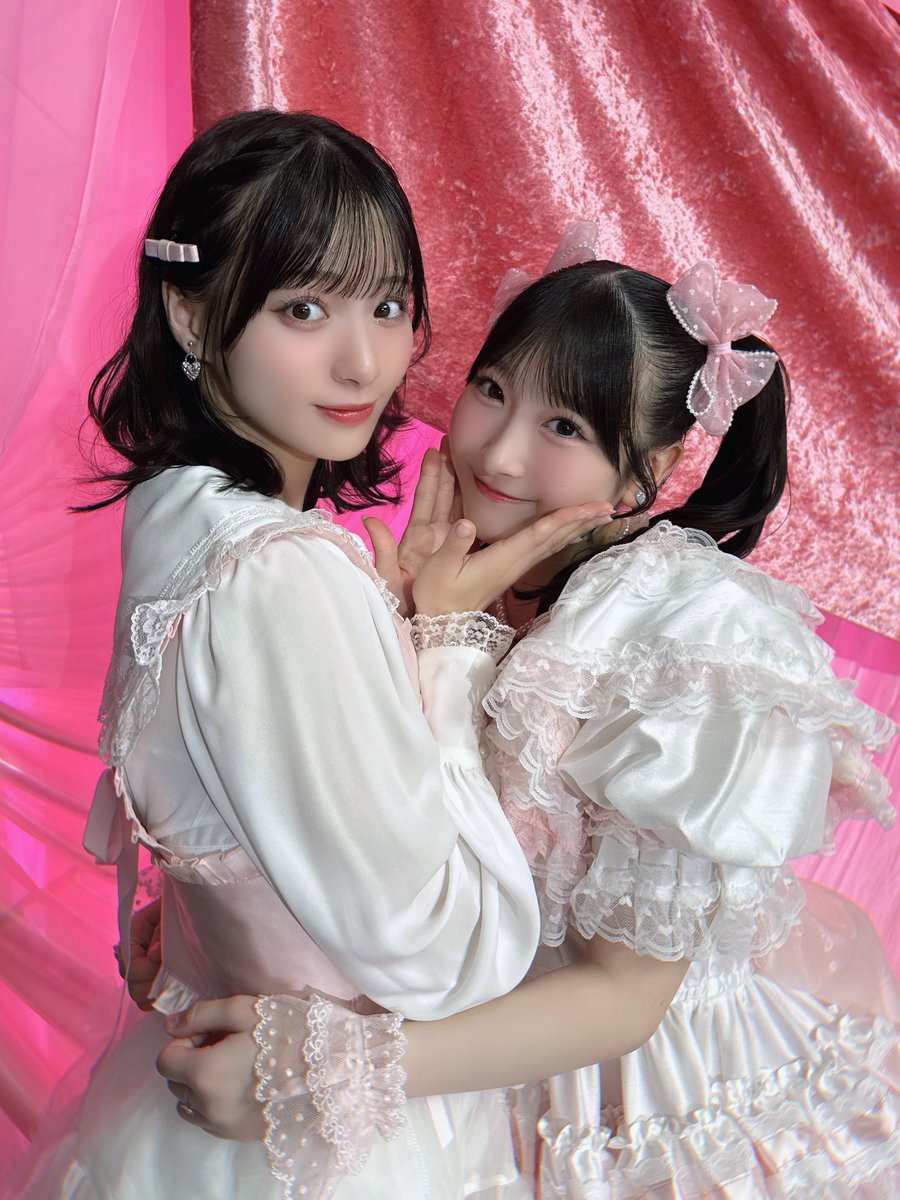 11th single カップリング楽曲

⸝⸝♡⿻ きゅんかわ人生 ⿻♡⸝⸝
MVが公開されました…！
youtu.be/L8AQC1Gk4-M?si…

こんなに可愛くて、だけどなんか泣ける1曲、、オレらのアイドルももきゅん！俺らのアイドルノイミー！！💘

いっぱい観て、聴いて、愛してね！
#きゅんかわ人生 
#ノイミー