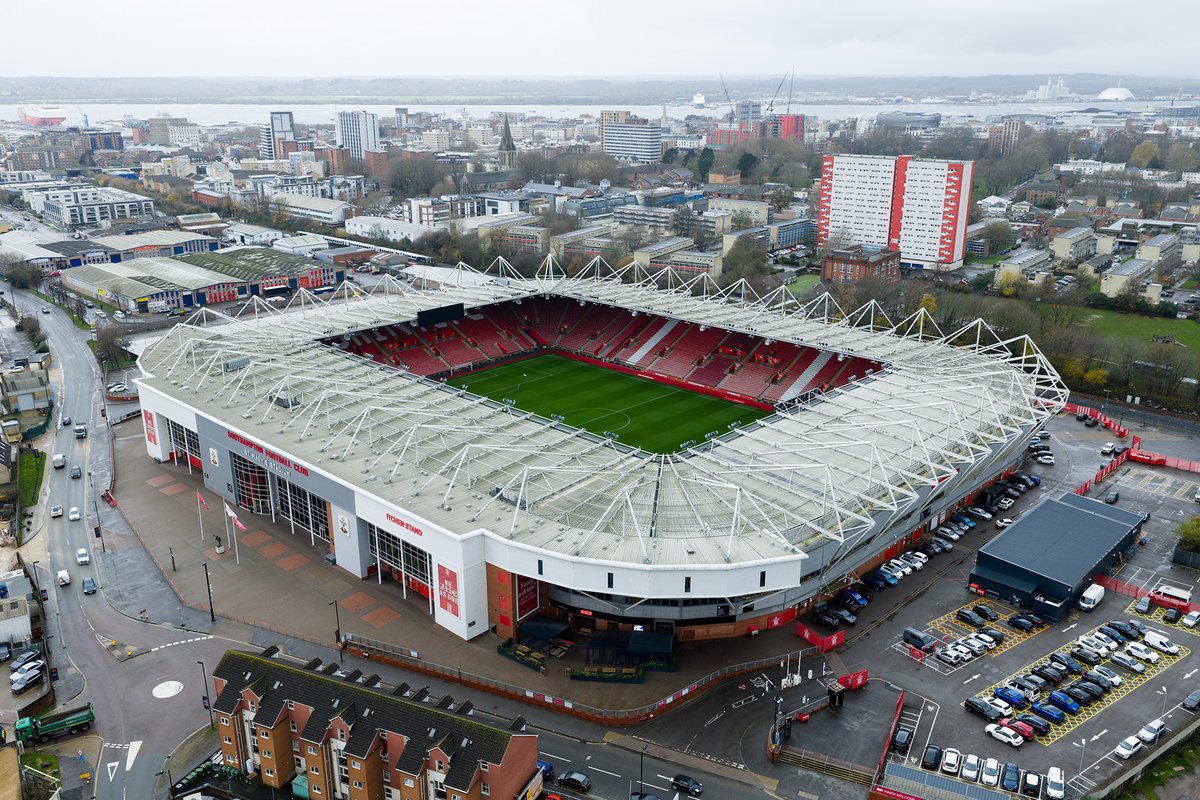 In light of our new partnership with <a href="/SouthamptonFC/">Southampton FC</a>, our students and staff had an amazing time visiting the club yesterday. 

Here’s a glimpse of their day! ⚽

Read more: ow.ly/N1Uq50XGjGP