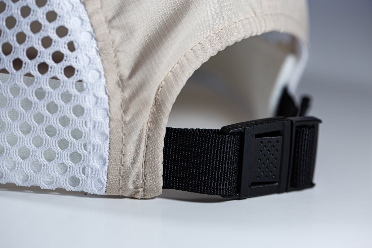 Captuer Headwear tweet media