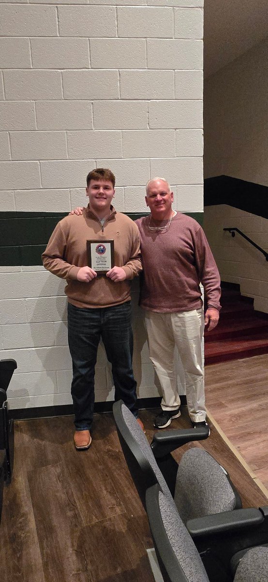 BertramEthan66's tweet image. 2025 OL BCHS season highlights @BCHSTrojanFB @coachjohnmyers