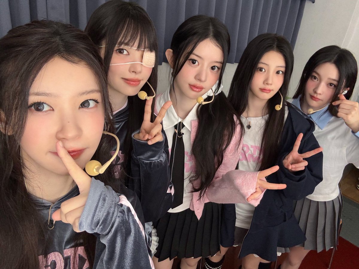 🖤 ILLIT 1st Single Album 'NOT CUTE ANYMORE' weverse x dingo music