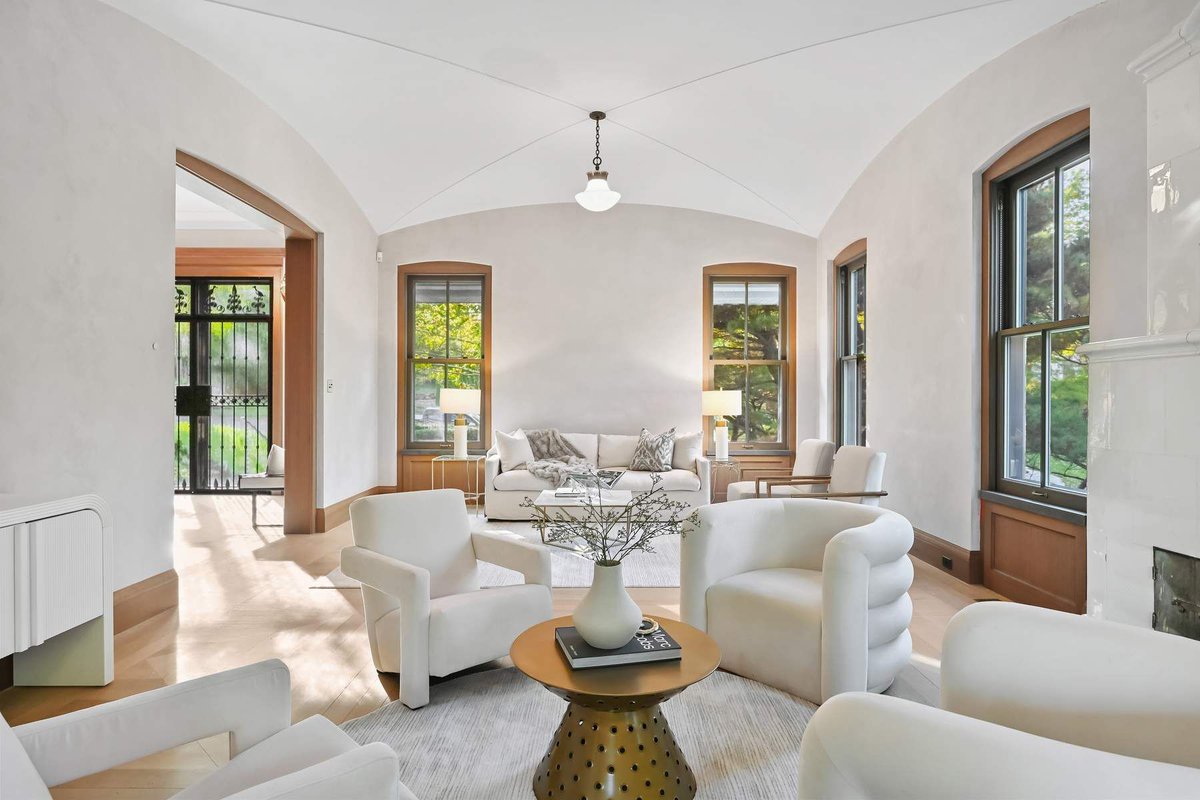 Italy Sotheby's International Realty tweet media