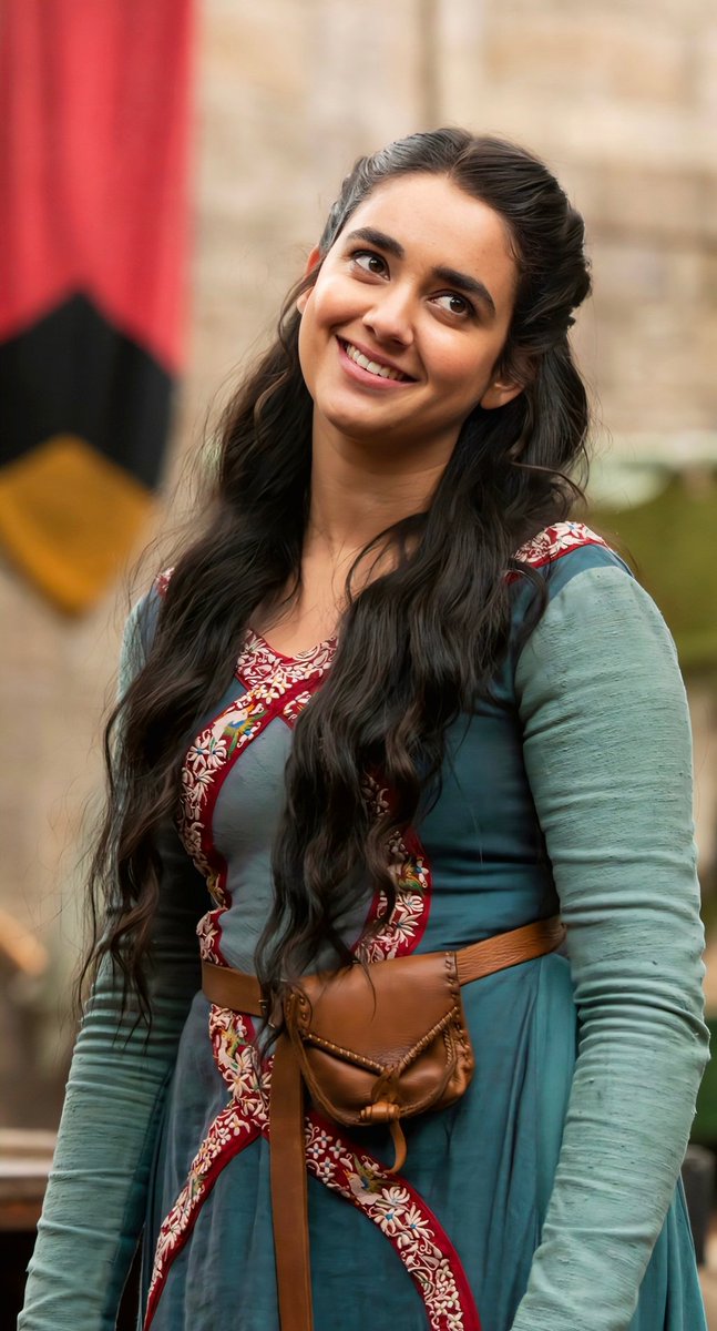 CineTrackerX's tweet photo. Geraldine Viswanathan 🥰

#GeraldineVishwanathan https://t.co/5dTCrJICvZ