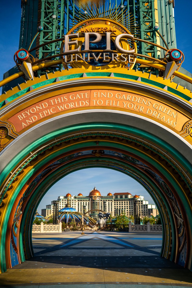BREAKING: Universal Orlando Resort has entered the transfer portal.