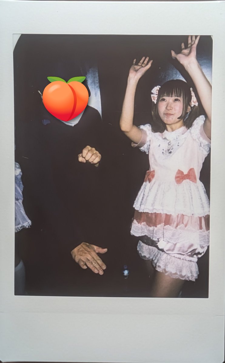 ひなたママ。チェキ 今日のチェキ⑤ #にゃんだふるみこち #リボない 寒くない！バスケしよ