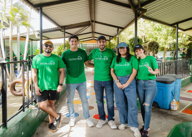 StuartTaub's tweet photo. On #InternationalVolunteerDay, I’m thankful for the volunteer opportunities provided by the RSM US Foundation and the difference my colleagues and I make for youth in our local community. #GrowForwardatRSM https://t.co/fnkByrdUsd https://t.co/UokWyJ2JgE