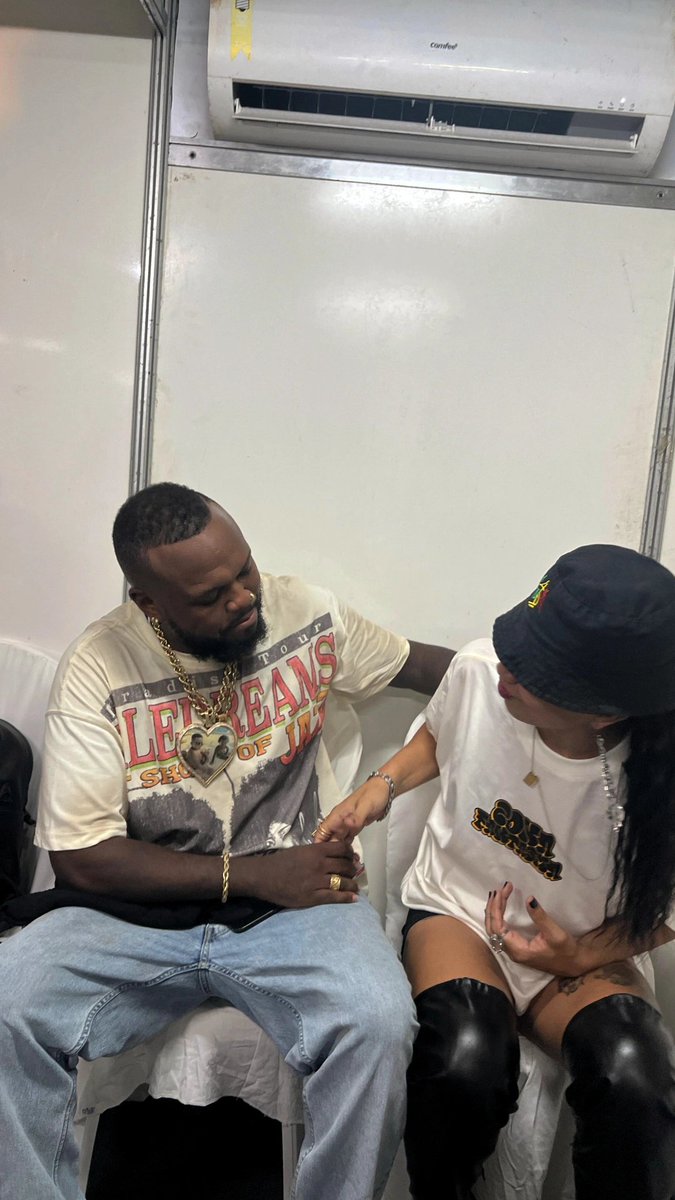 fortal ei vishh aka codinome rosatômica na cena tweet media