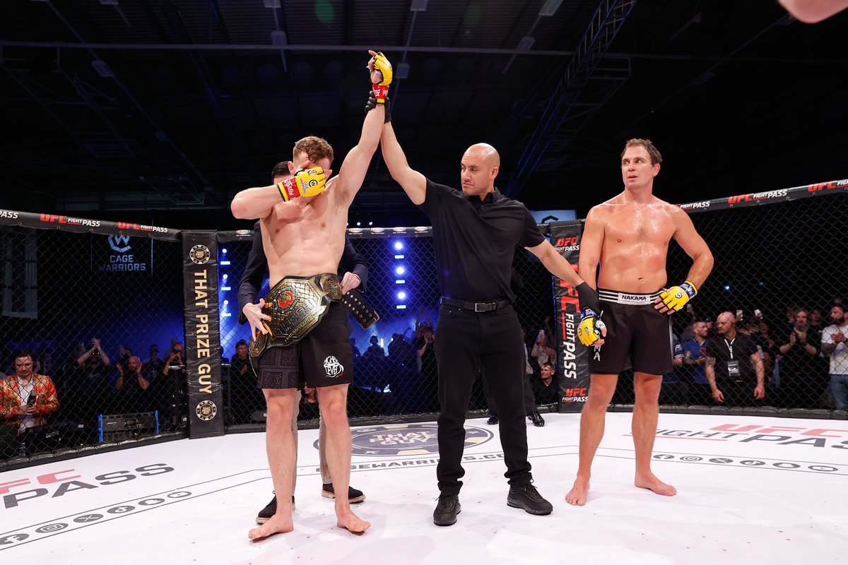 Take a Bow, Sean Clancy Jr. 🏴󠁧󠁢󠁳󠁣󠁴󠁿👏

The 23-Year-Old became one of the youngest champions in Cage Warriors history on Saturday night! 

Replay #CW199 on <a href="/UFCFightPass/">UFC FIGHT PASS</a>