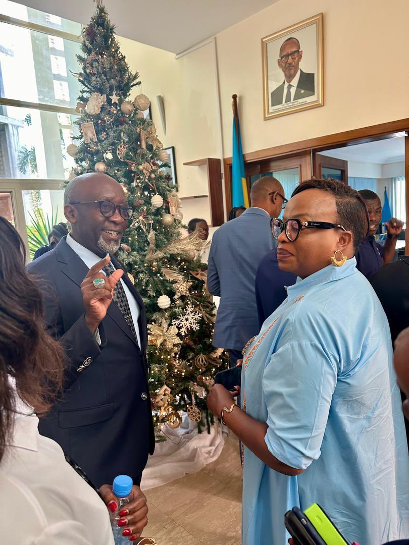 Rwanda in Senegal tweet media