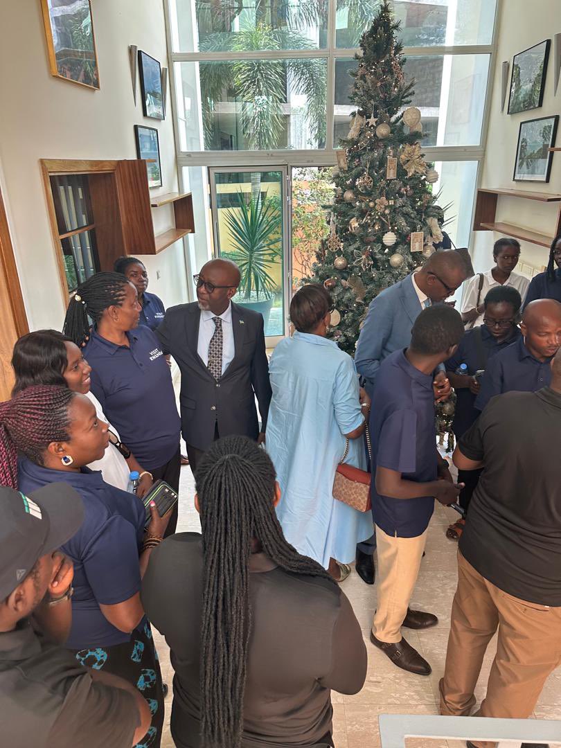 Rwanda in Senegal tweet media
